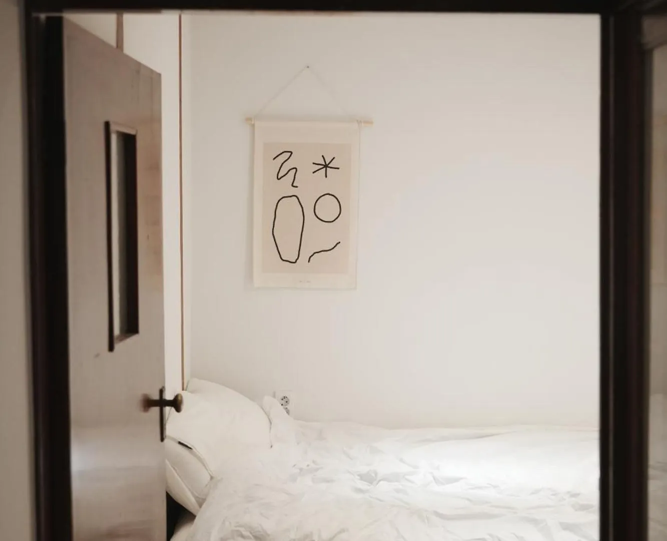 Licensed Private Hanok With Courtyard For 7, 10 Min To Metro Busan Lejlighed